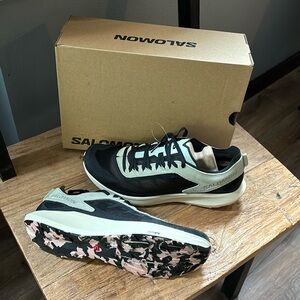 Salomon Pulsar PRG in Desert Sage/Black/Moth